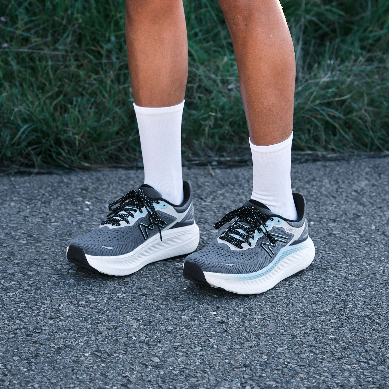 WOMEN'S MESTARI RUN 2.0 - TURBULENCE / ICY MORN - Image 2